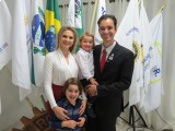 Presidente Rosemir, esposa Deise e filhos