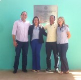 Diretora, vice diretora e representantes da secretaria da educação.