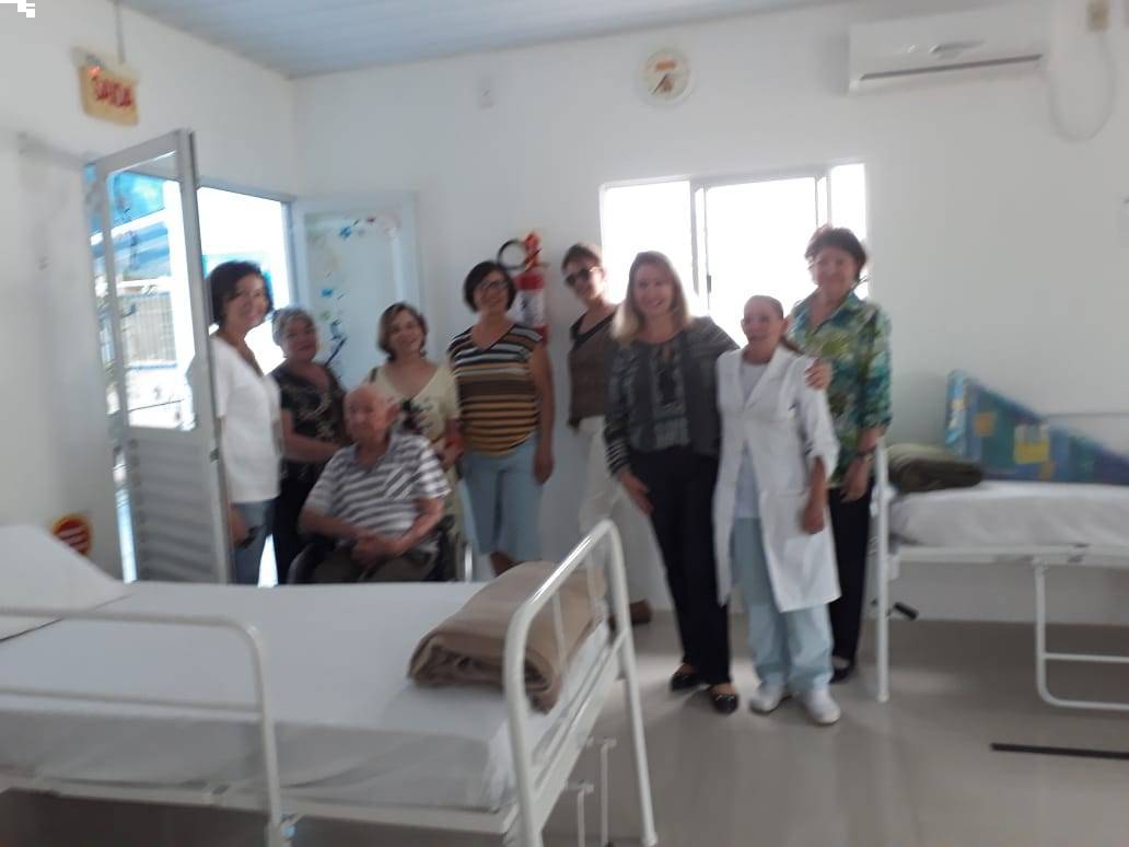 Rotary Day no Cantinho dos Idosos de Ratones em Florianópolis/SC