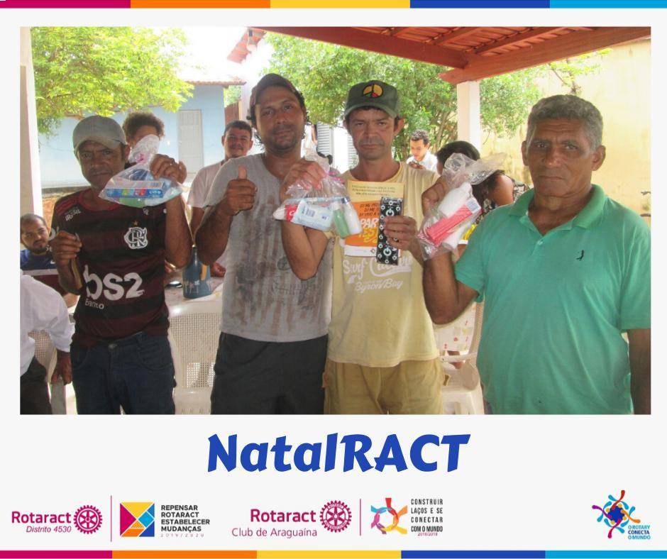 entrega de Kit de higiene para pessoas em situação de rua