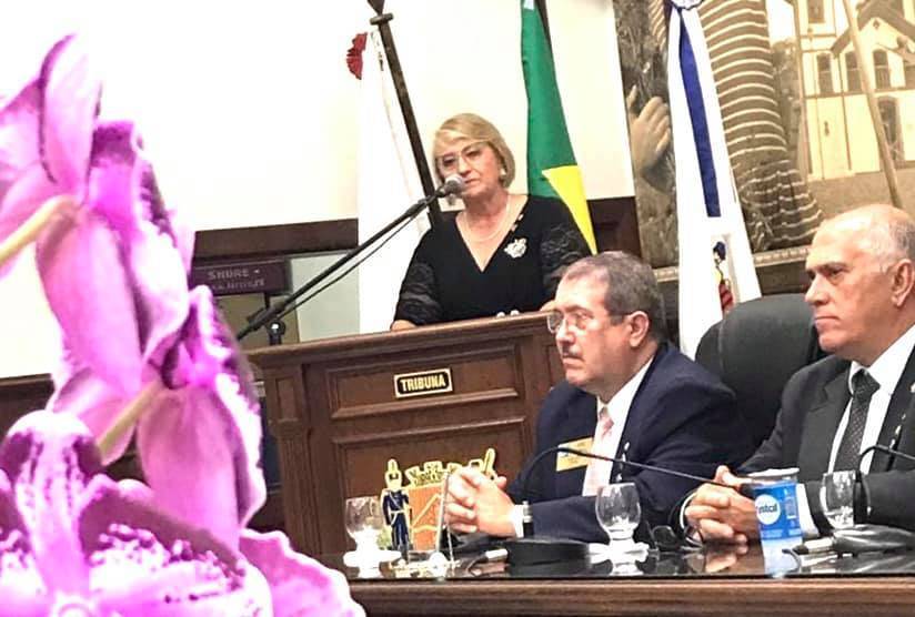 Governadora Eliana Melo participa de homenagem ao Rotary na Câmara Municipal de Uberaba