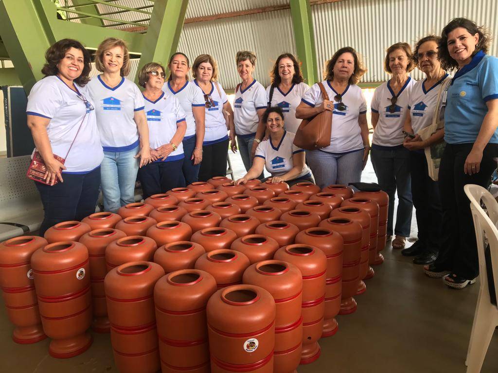 AGUA TRATADA É SAUDE