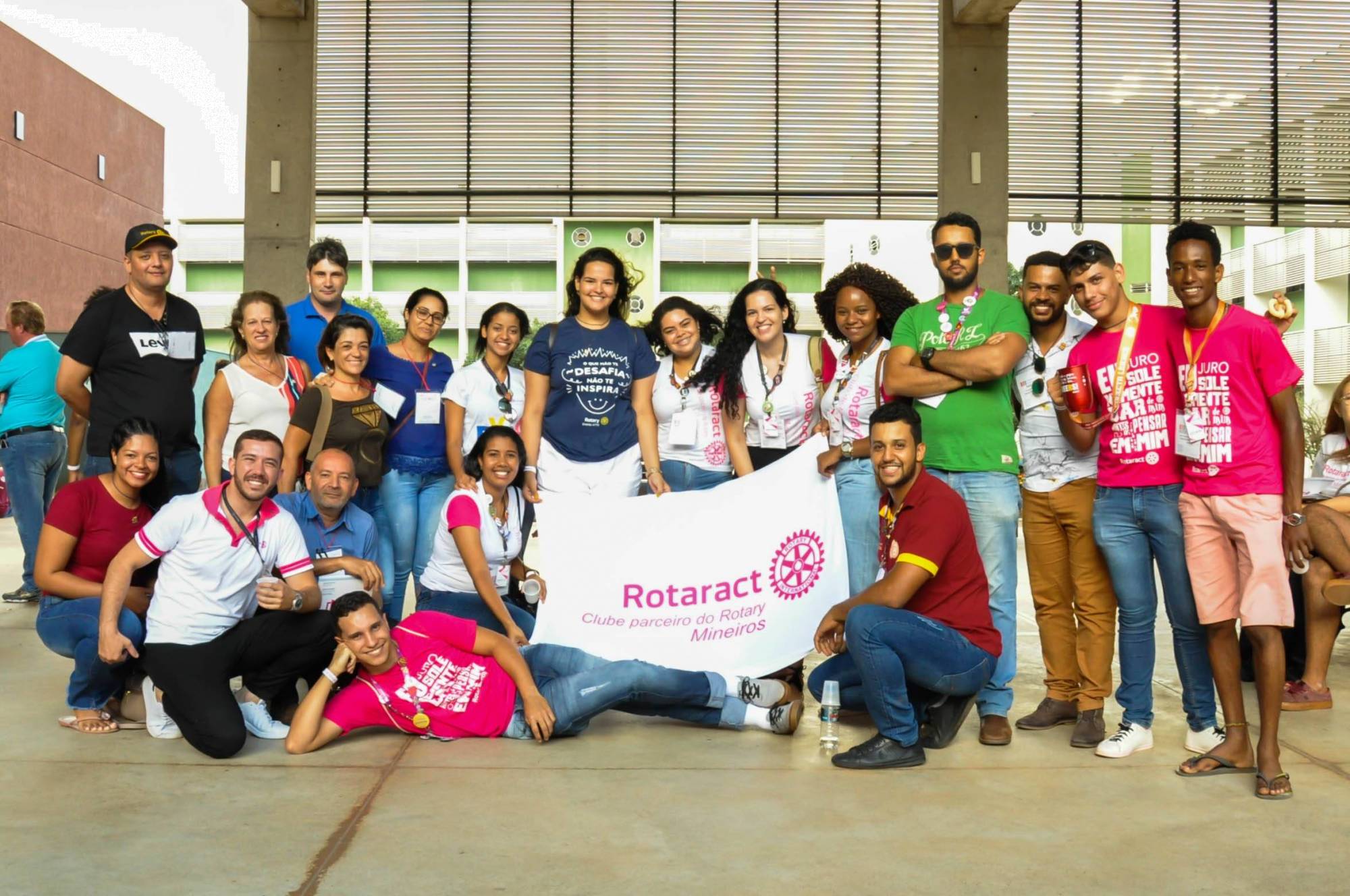 Família rotária de Mineiros marcando presença no PETS 2020-21 na cidade de Uberaba MG