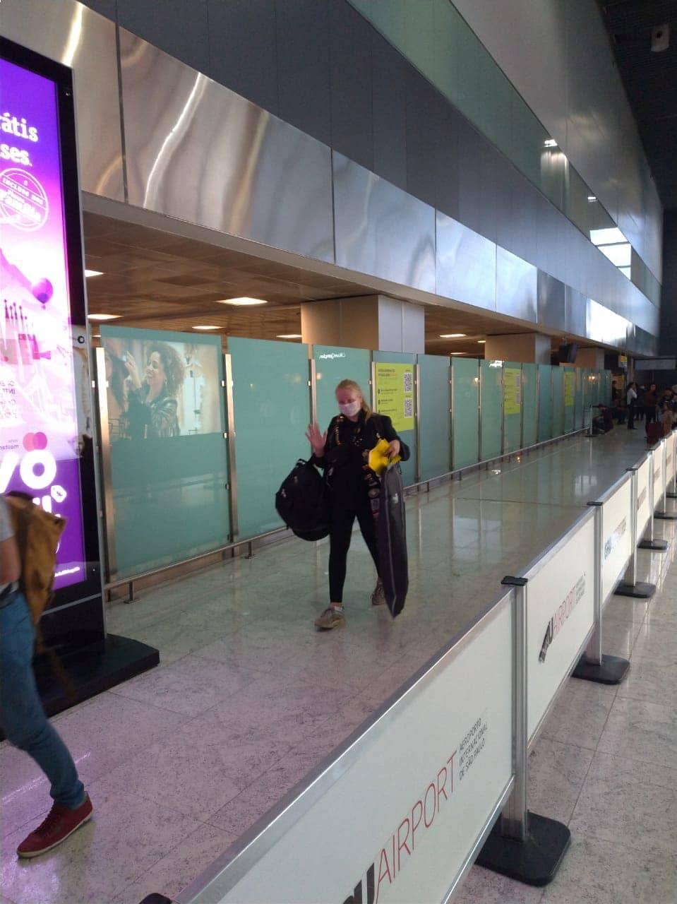 Vá com Deus Martha.