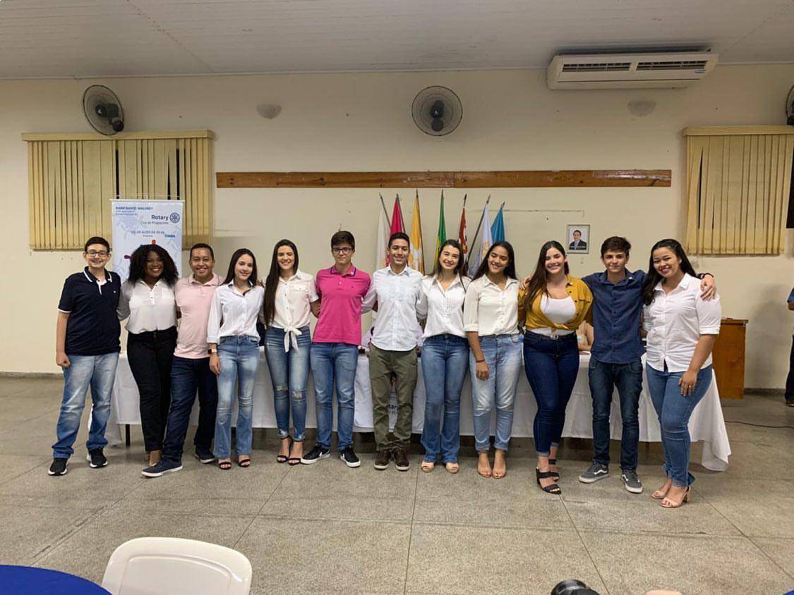 Posse do Interact Club de Pirapózinho