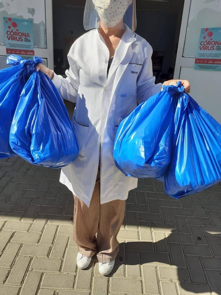 Entrega de 16 enxovais completos para recém nascidos na US Parolin