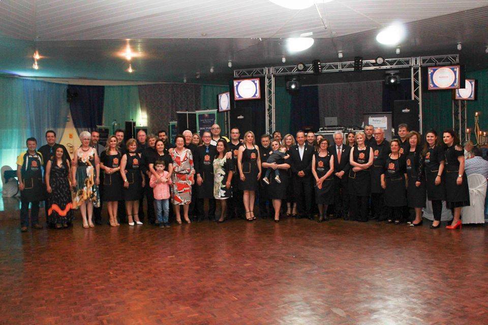 Rotarianos e Rotarianas do Rotary Club de Rio Negro