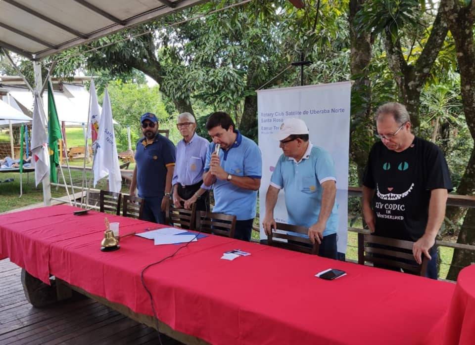 FOTO DA ÚLTIMA REUNIÃO DO ROTARY CLUB SATÉLITE DE UBERABA NORTE - SANTA ROSA -.