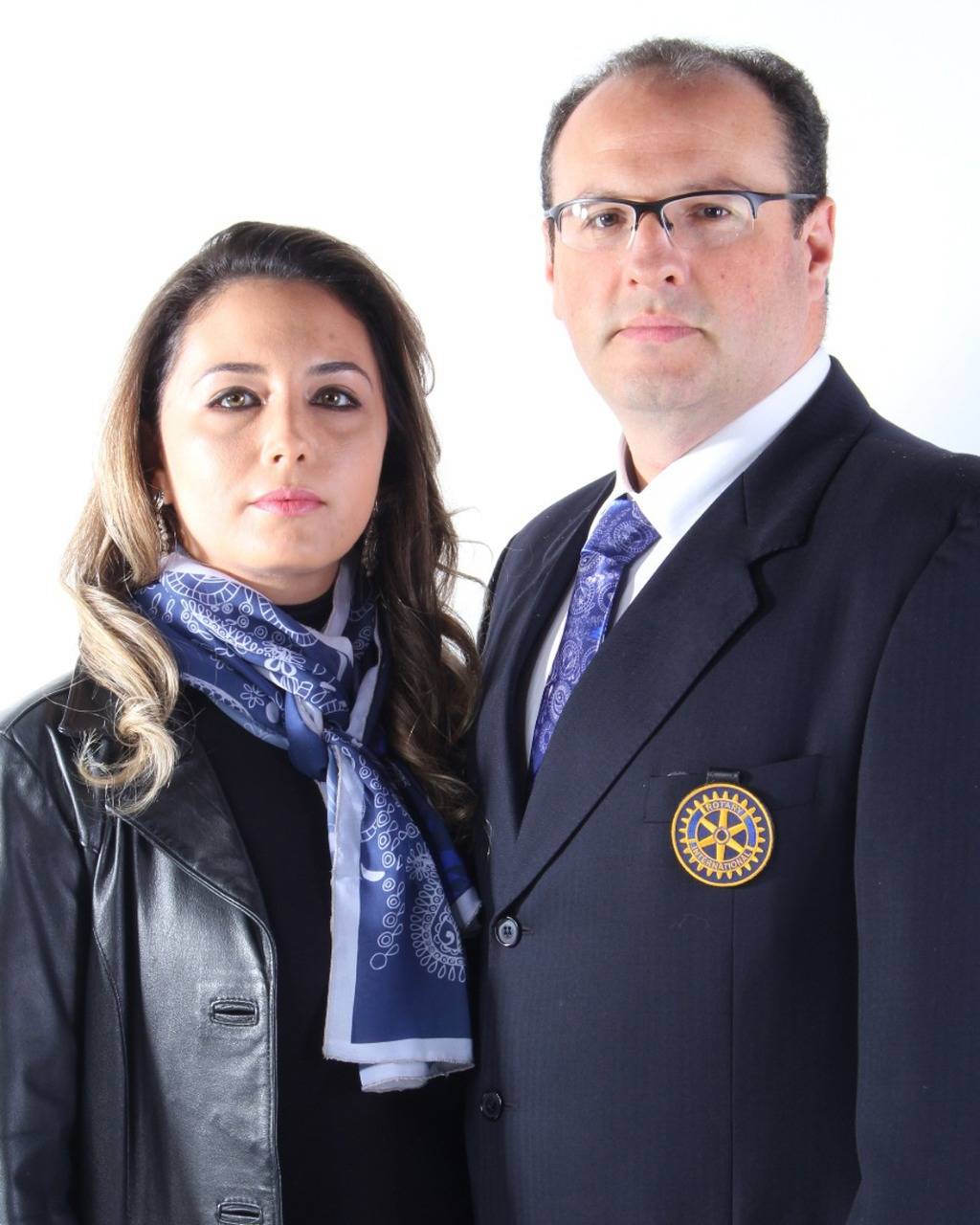 Governador Indicado 2022-23 do Distrito 4730, Sérgio Bellotto, e sua esposa, a rotariana Kauana de O. Vianna Bellotto