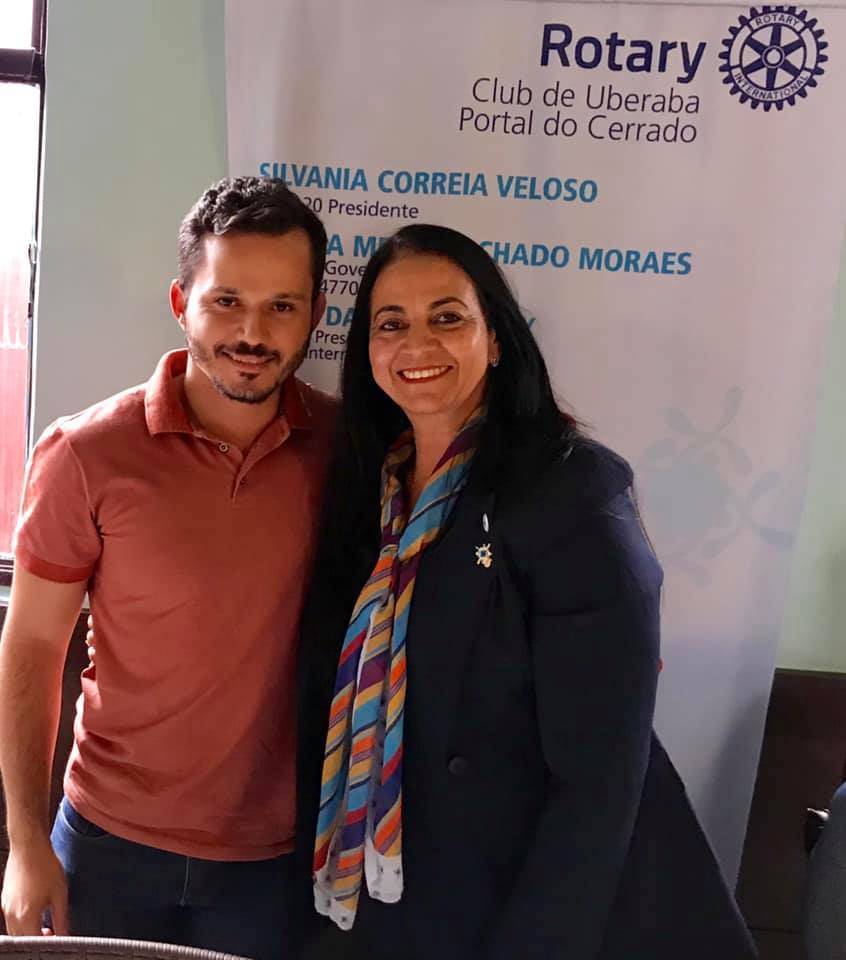 Engenheiro civil Fernando Fonseca Pontes Oliveira é o novo presidente do ROTARY CLUB DE UBERABA PORTAL DO CERRADO