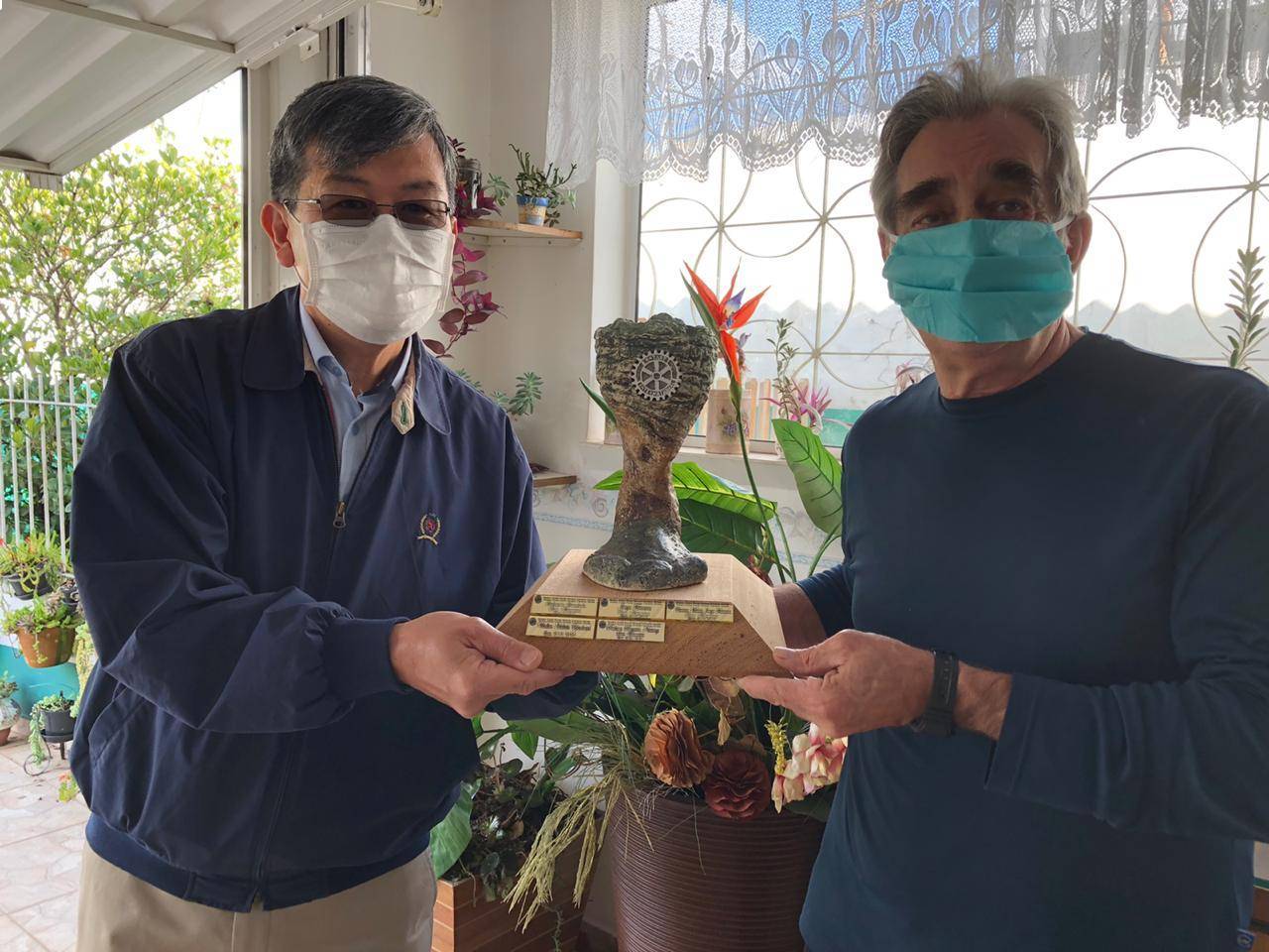 Companheiro Robson Rogério Niesing recebe o Prêmio Vila Velha