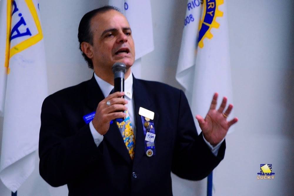 "PORQUÊ ESTOU NO ROTARY "