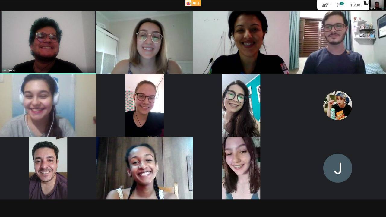 Foto coletiva do dia do convidado