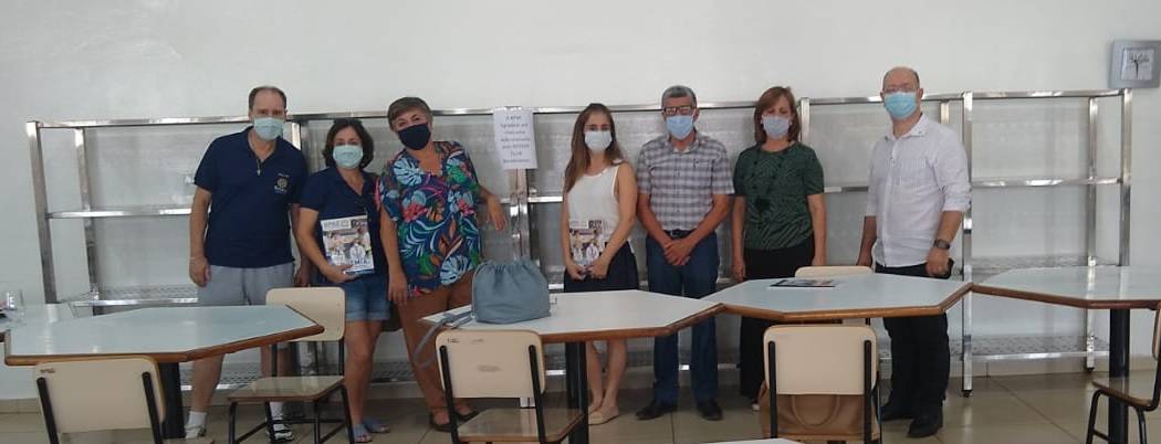 Entrega para APAE de Araçatuba - Estantes em Aço Inox - Rotary Club de Araçatuba Bandeirantes 28/09/2020