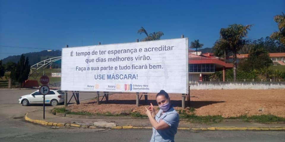 “É tempo de ter esperança e acreditar que dias melhores virão”. 