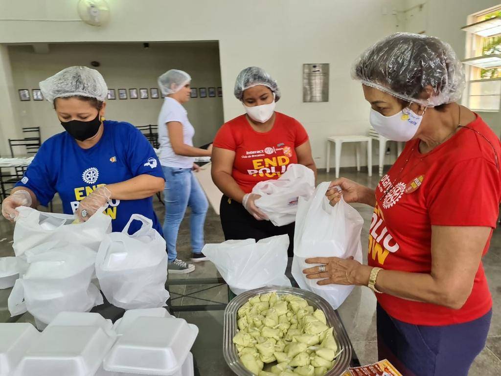 Família Rotary Club de Bocaiúva em ação
